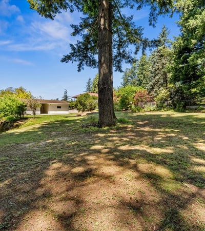 10100 SE Walnut Drive, Happy Valley, OR