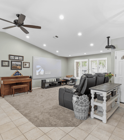 28362 Contessa Ave, Saugus, CA