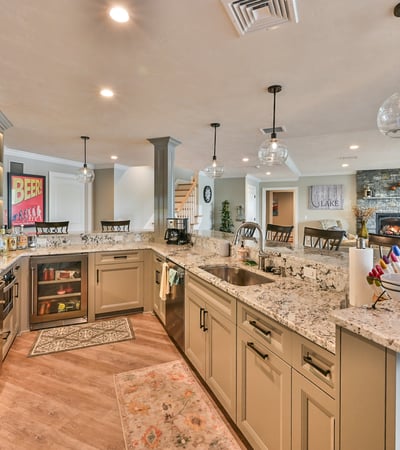 15 Bates Grove Rd, Webster, MA