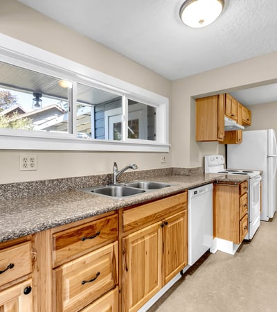 812 Jefferson, Oregon City, OR