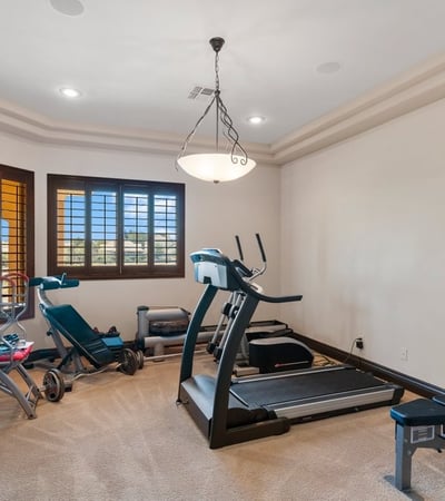 9717 Winter Palace Dr, Las Vegas, NV