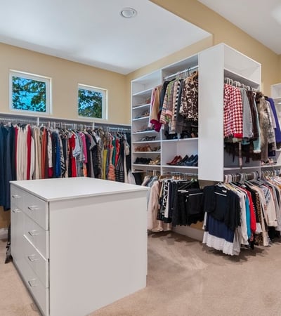 9717 Winter Palace Dr, Las Vegas, NV