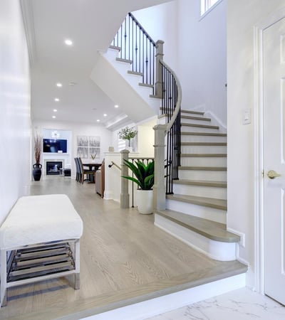 16 Muret Cres, Vaughan, ON