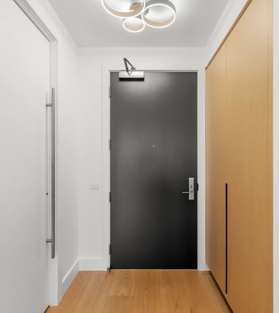 1 strathgowan avenue, Suite 710, Toronto, ON