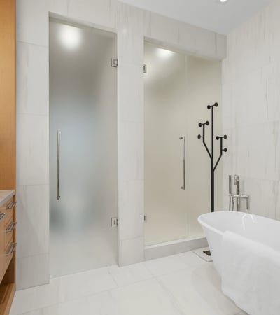 1 strathgowan avenue, Suite 710, Toronto, ON