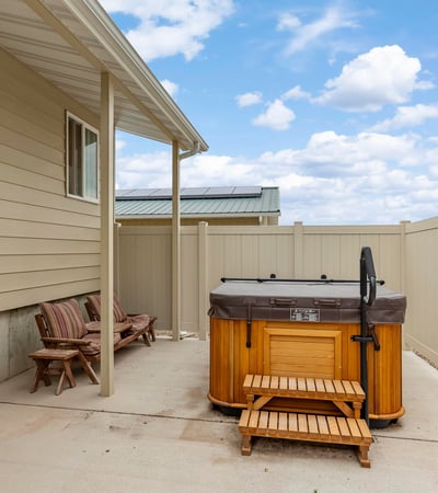 7925 Green Meadow Dr, Helena, MT
