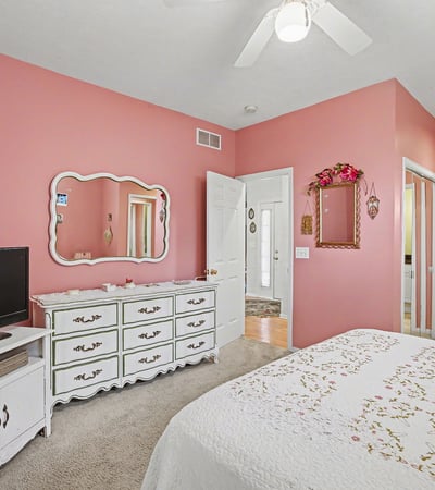 7151 Steeplechase Way, 41, Lansing, MI