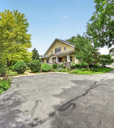 726 Somonauk St, Sycamore, IL