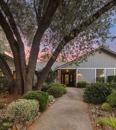 2364 La Madre Court, Redding, CA