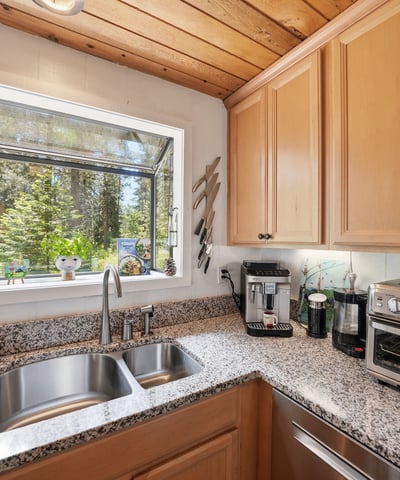 71105 Meadow Grass Circle #GH18, Black Butte Ranch, OR