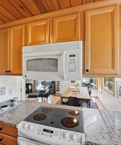 71105 Meadow Grass Circle #GH18, Black Butte Ranch, OR