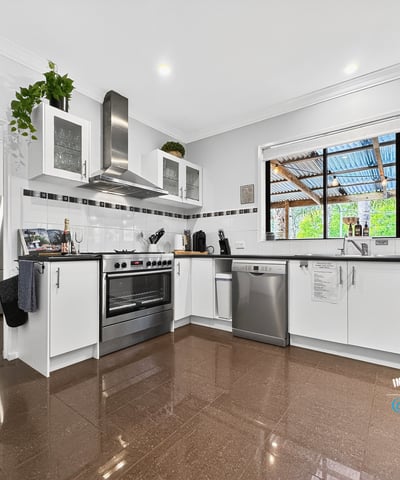 10 Pearsalls Road, Inverloch, VIC