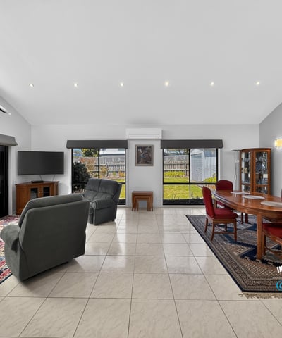 8 Royal Parade, Inverloch, VIC