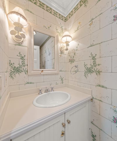 21 Harkim Road, Greenwich, CT
