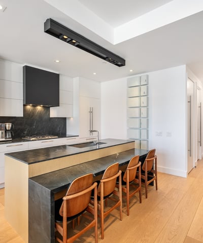 1 Strathgowan Ave suite 710, Toronto, ON