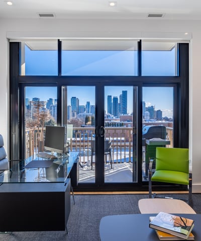 1 Strathgowan Ave suite 710, Toronto, ON
