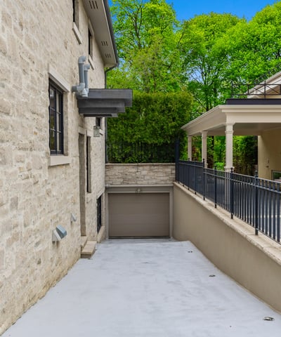24 Glenview Ave, Toronto, ON