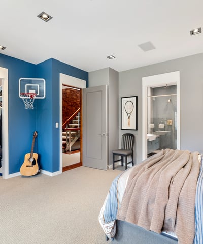 24 Glenview Ave, Toronto, ON