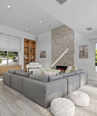 641 Walther Dr, Los Angeles, CA