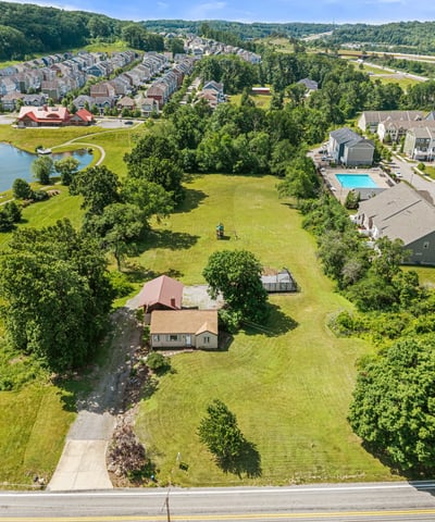 1165 Freeport Road, Mars, PA
