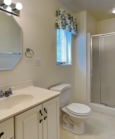 969 Beverly Avenue, Ambridge, PA