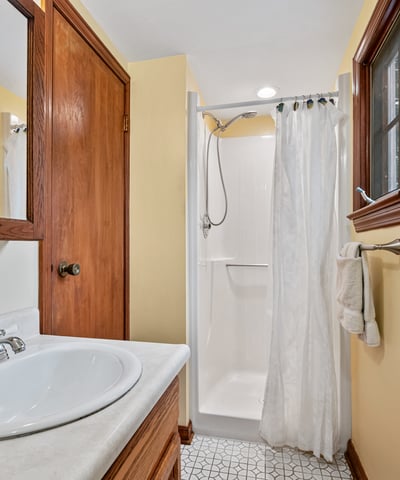 324 Haugh Drive, Pittsburgh, PA