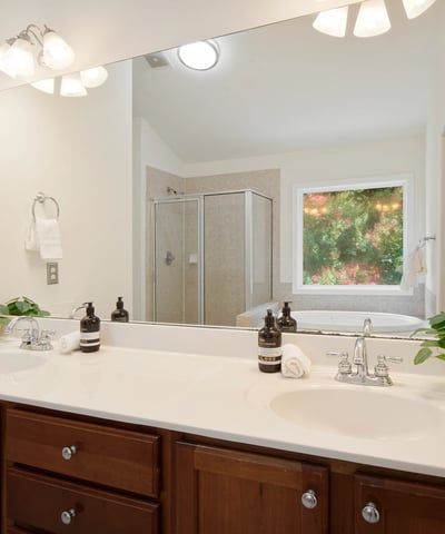 204 Northbrooke Court, Woodstock, GA