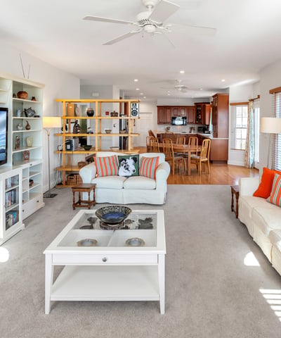 The gorgeous Family Room
is a wonderful entertainment space.