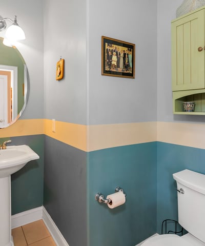 Convenient 1st floor powder room.