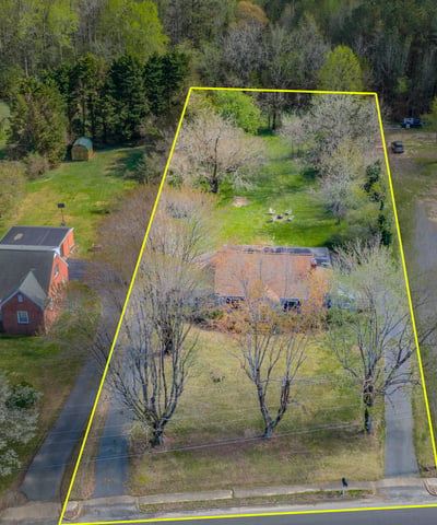 2667 White Chapel Road, Lively, VA