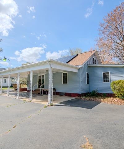 2667 White Chapel Road, Lively, VA