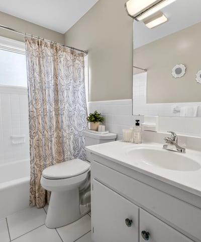 42 Venable Dr, Kilmarnock, VA