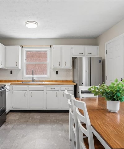 205 S Shenandoah Ave, Front Royal, VA