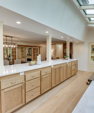 9025 NW Ash St., Portland, OR