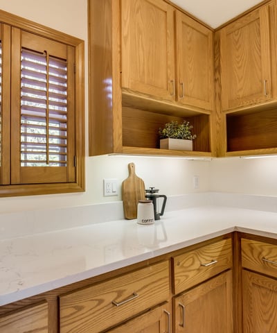 9025 NW Ash St., Portland, OR