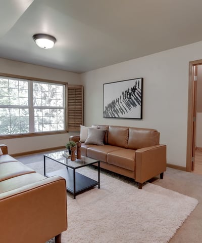9025 NW Ash St., Portland, OR