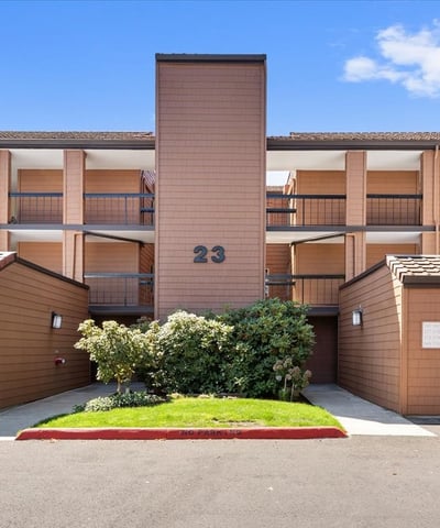 174 Oswego Summit, Lake Oswego, OR