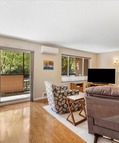 174 Oswego Summit, Lake Oswego, OR