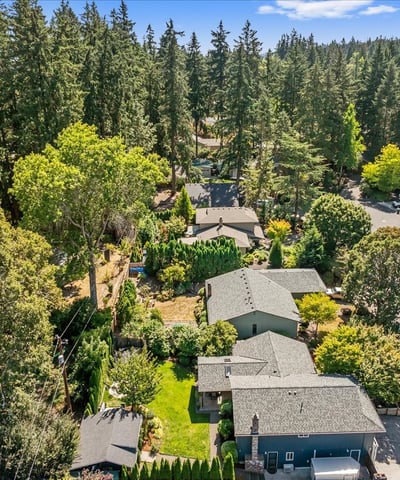 6990 SW Heath Pl, Beaverton, OR