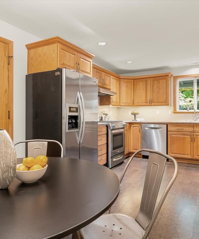 6238 SW McEwan Rd, Lake Oswego, OR