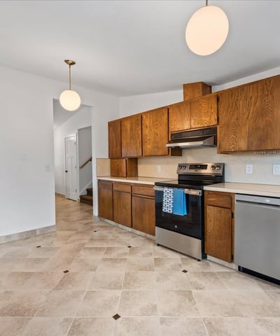 12255 SW 126th Ave, Tigard, OR