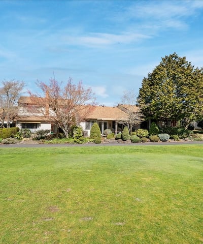 15930 SW Greens Way, Portland, OR