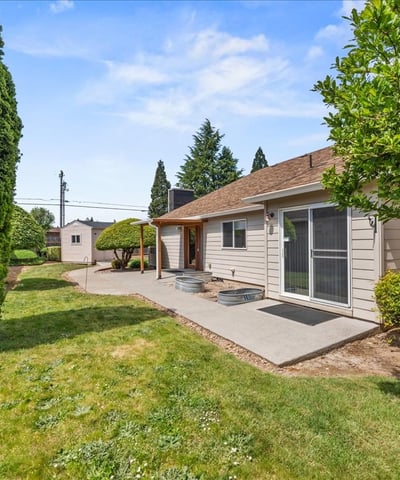 12402 Cominger Dr, Oregon City, OR