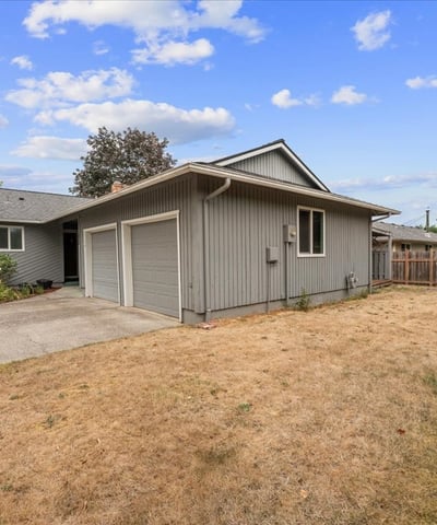1812 SE 18th Pl, Troutdale, OR