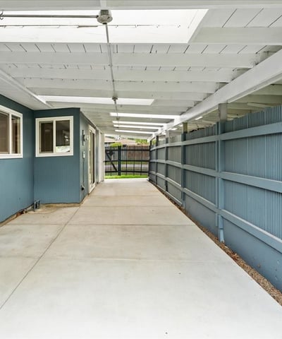 10860 NE Oregon Street, Portland, OR