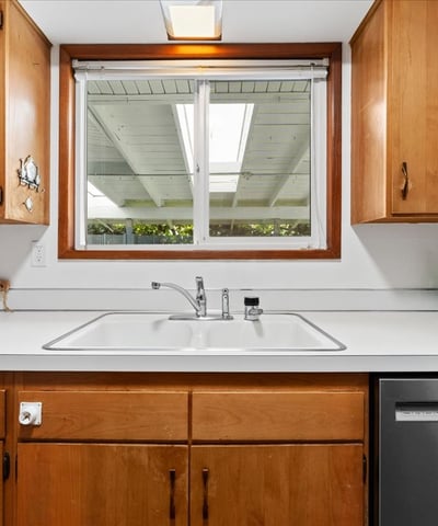 10860 NE Oregon Street, Portland, OR