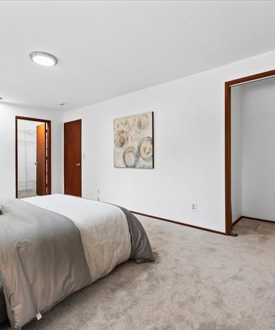 10860 NE Oregon Street, Portland, OR