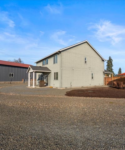 13920 S Lucia Lane, Mulino, OR