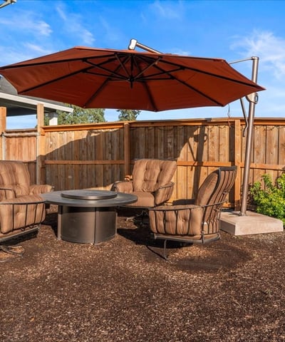 13920 S Lucia Lane, Mulino, OR