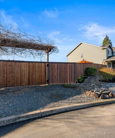 13920 S Lucia Lane, Mulino, OR